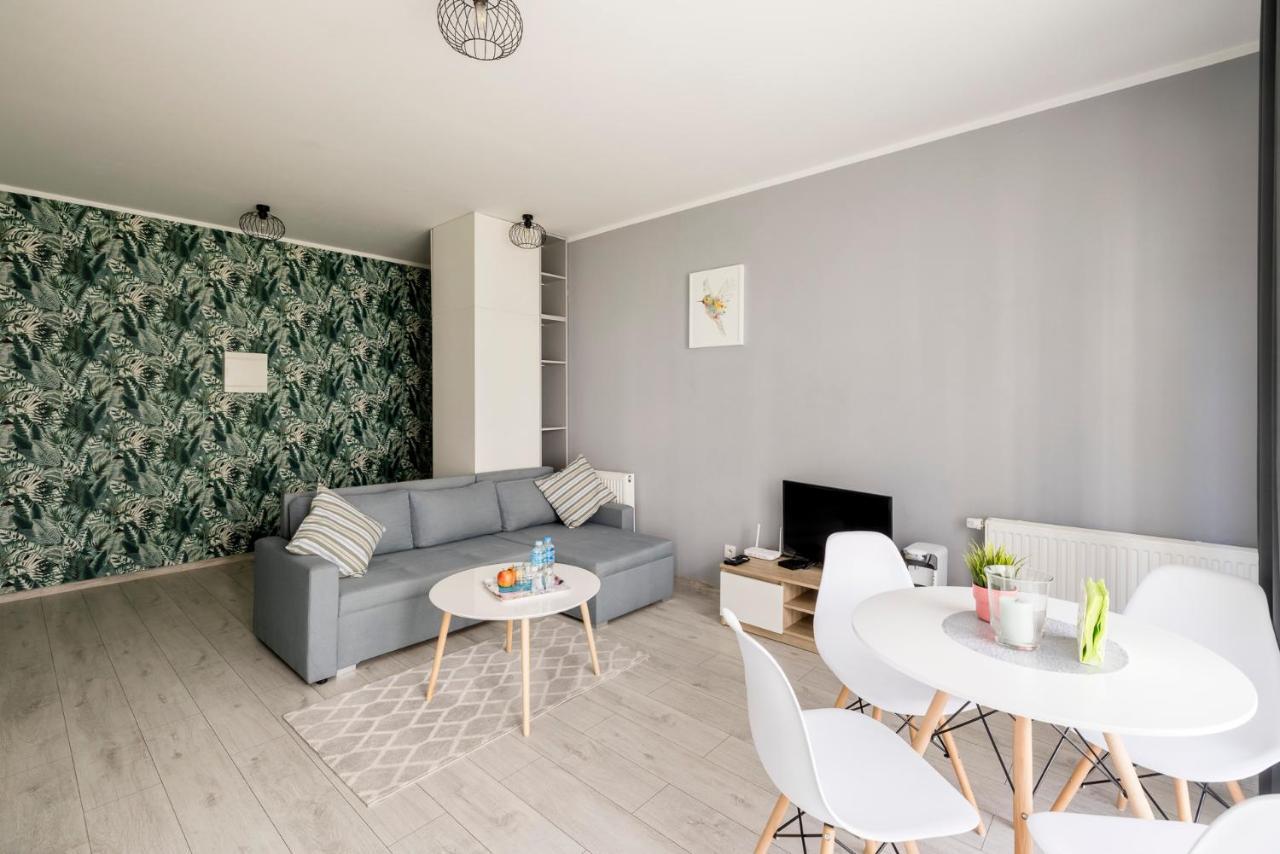 Apartamenty Stare Zoo Zajezdnia Poznan Exterior foto