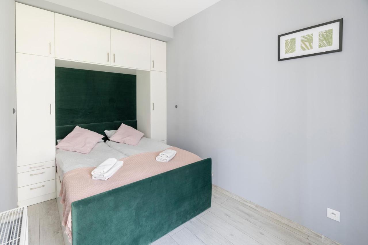 Apartamenty Stare Zoo Zajezdnia Poznan Exterior foto