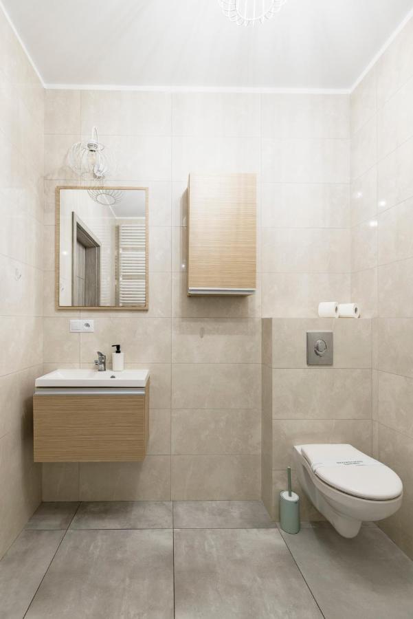 Apartamenty Stare Zoo Zajezdnia Poznan Exterior foto